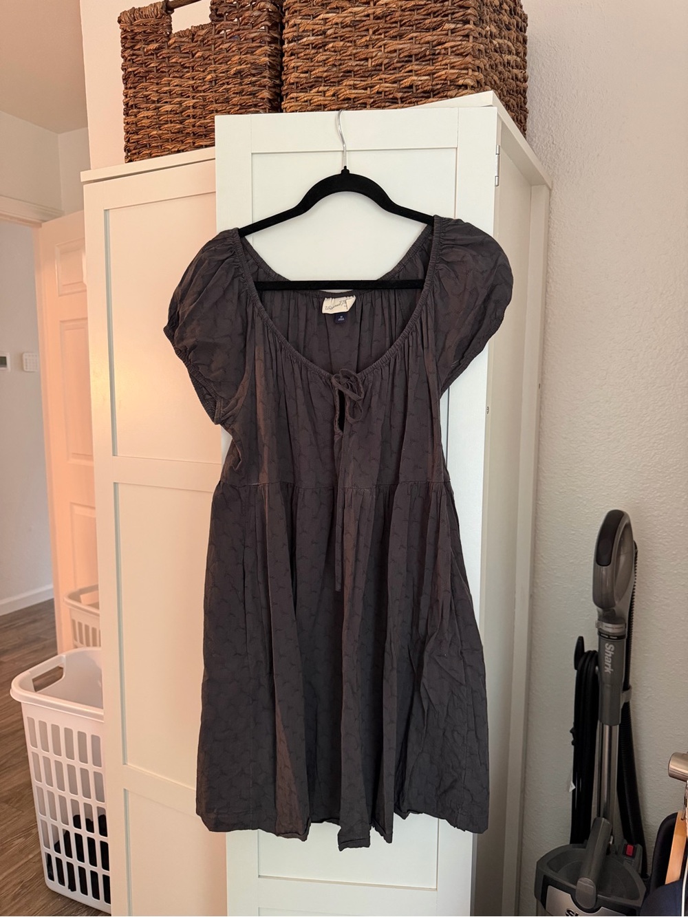 Universal Thread Charcoal Gray Short-Sleeve Tie-Front Mini Dress